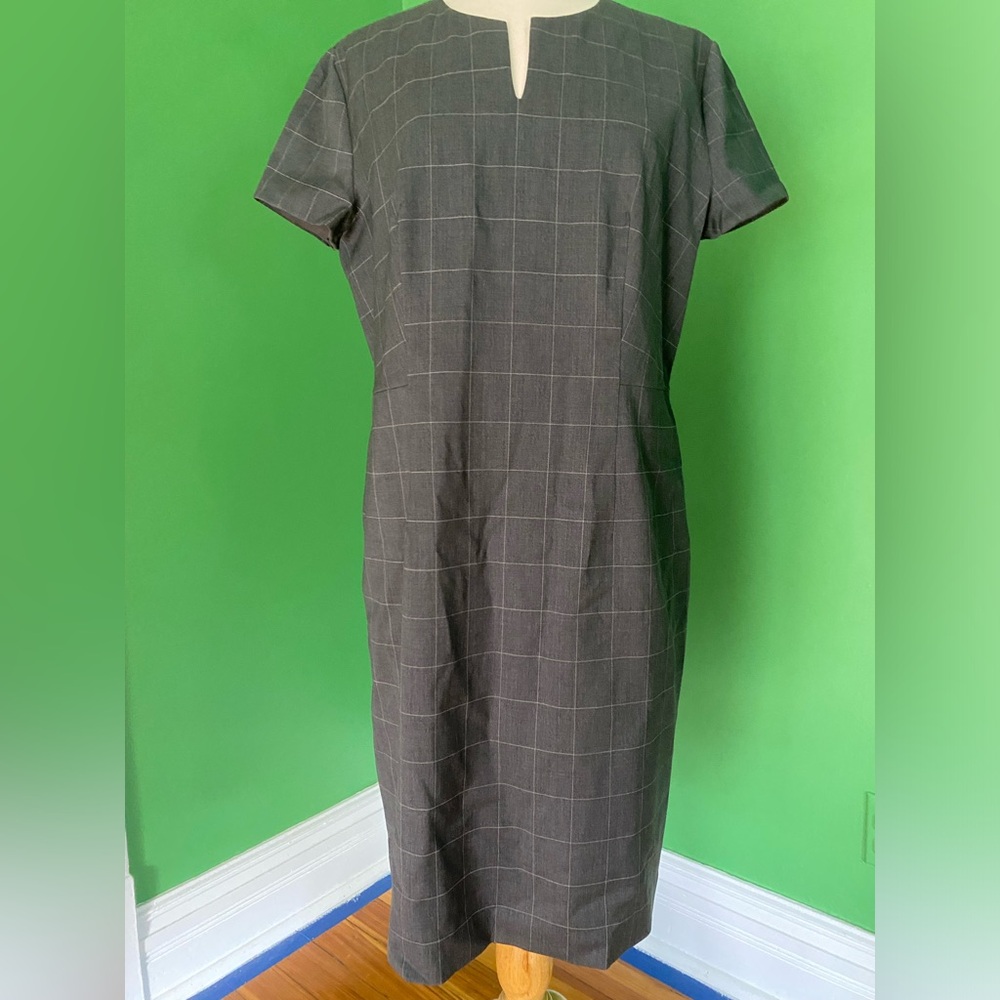 Hugo Boss Gray Windowpane wool blend Sheath Dress - Short Sleeve